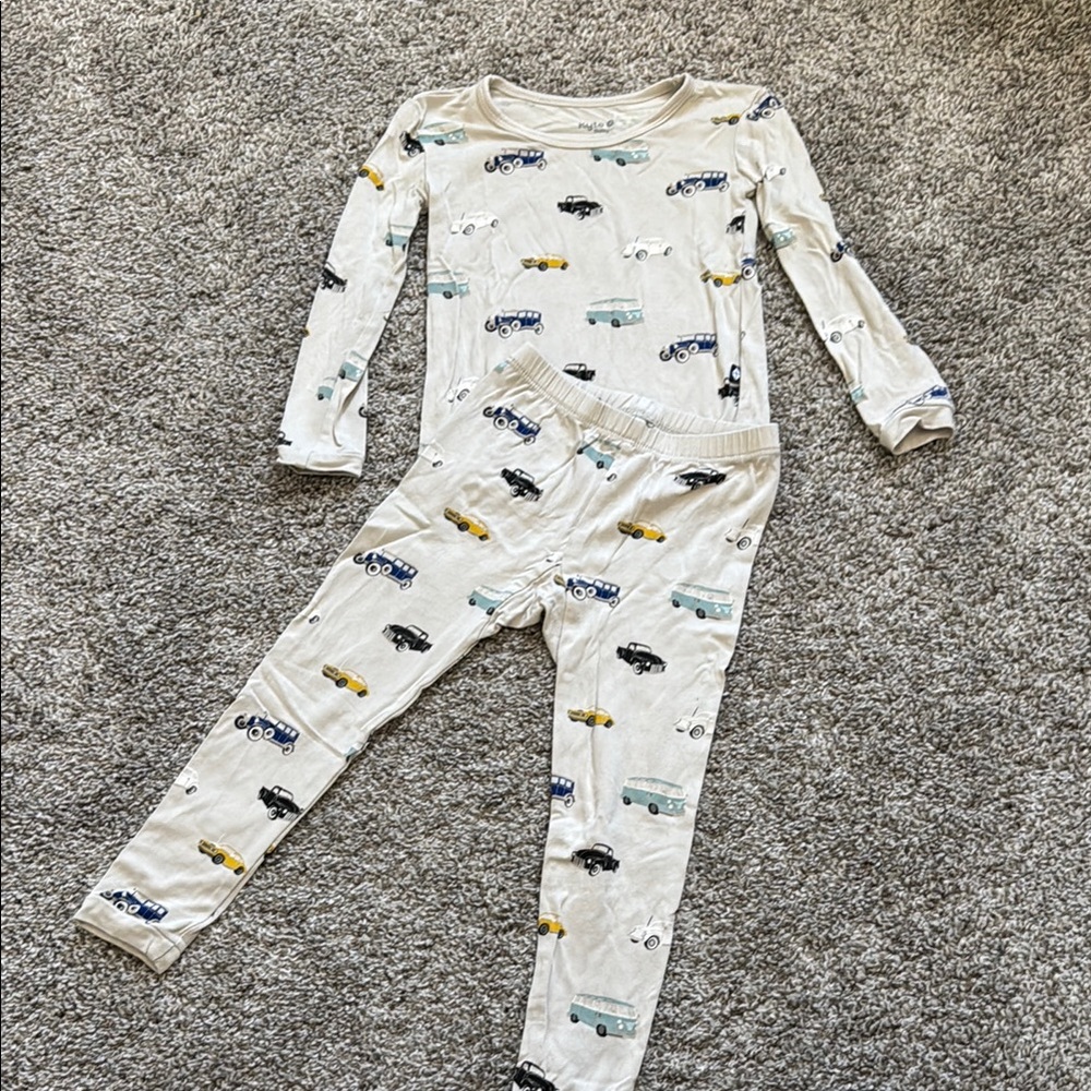 Kyte Baby Vintage Cars pajamas